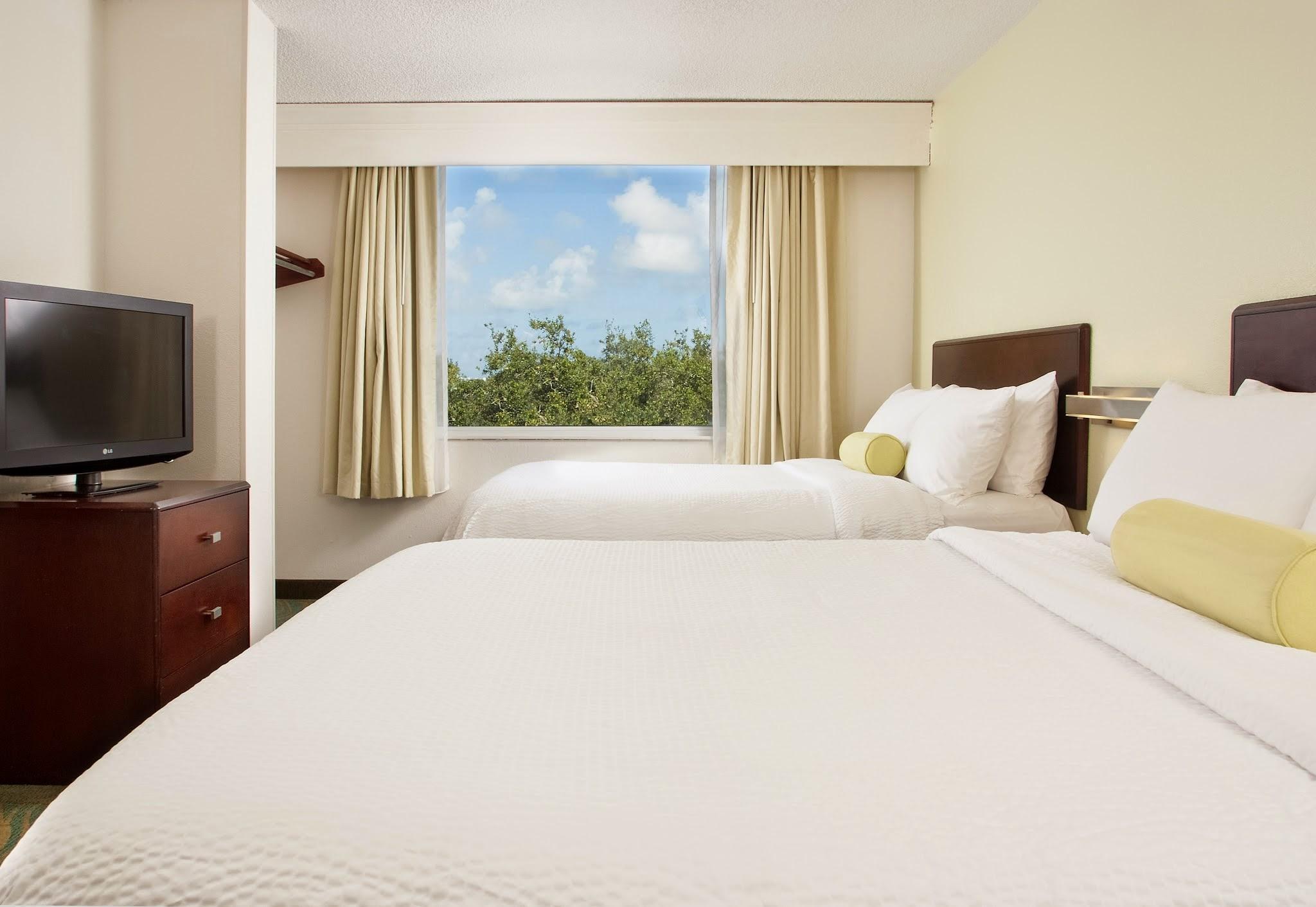 Springhill Suites Fort Lauderdale Airport Дания-Бич Экстерьер фото
