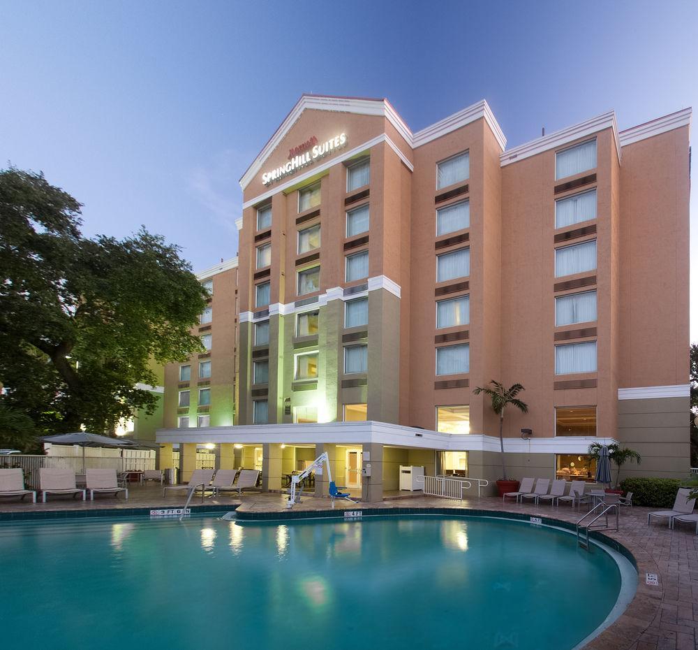 Springhill Suites Fort Lauderdale Airport Дания-Бич Экстерьер фото