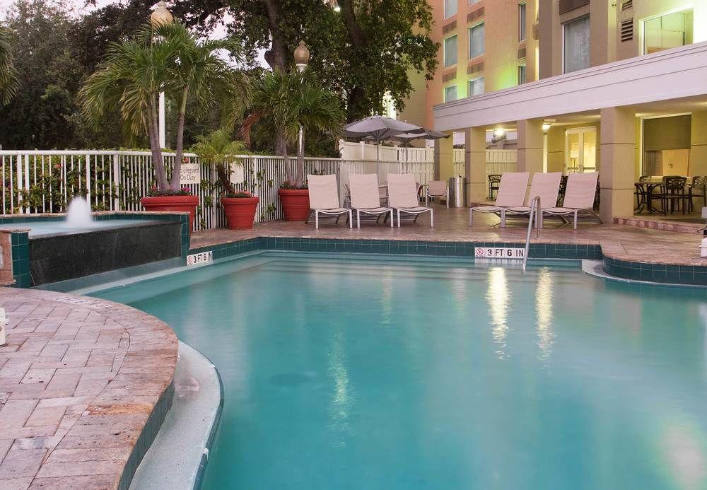 Springhill Suites Fort Lauderdale Airport Дания-Бич Экстерьер фото