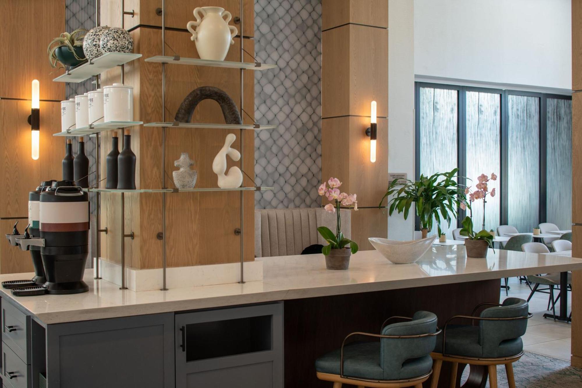 Springhill Suites Fort Lauderdale Airport Дания-Бич Экстерьер фото