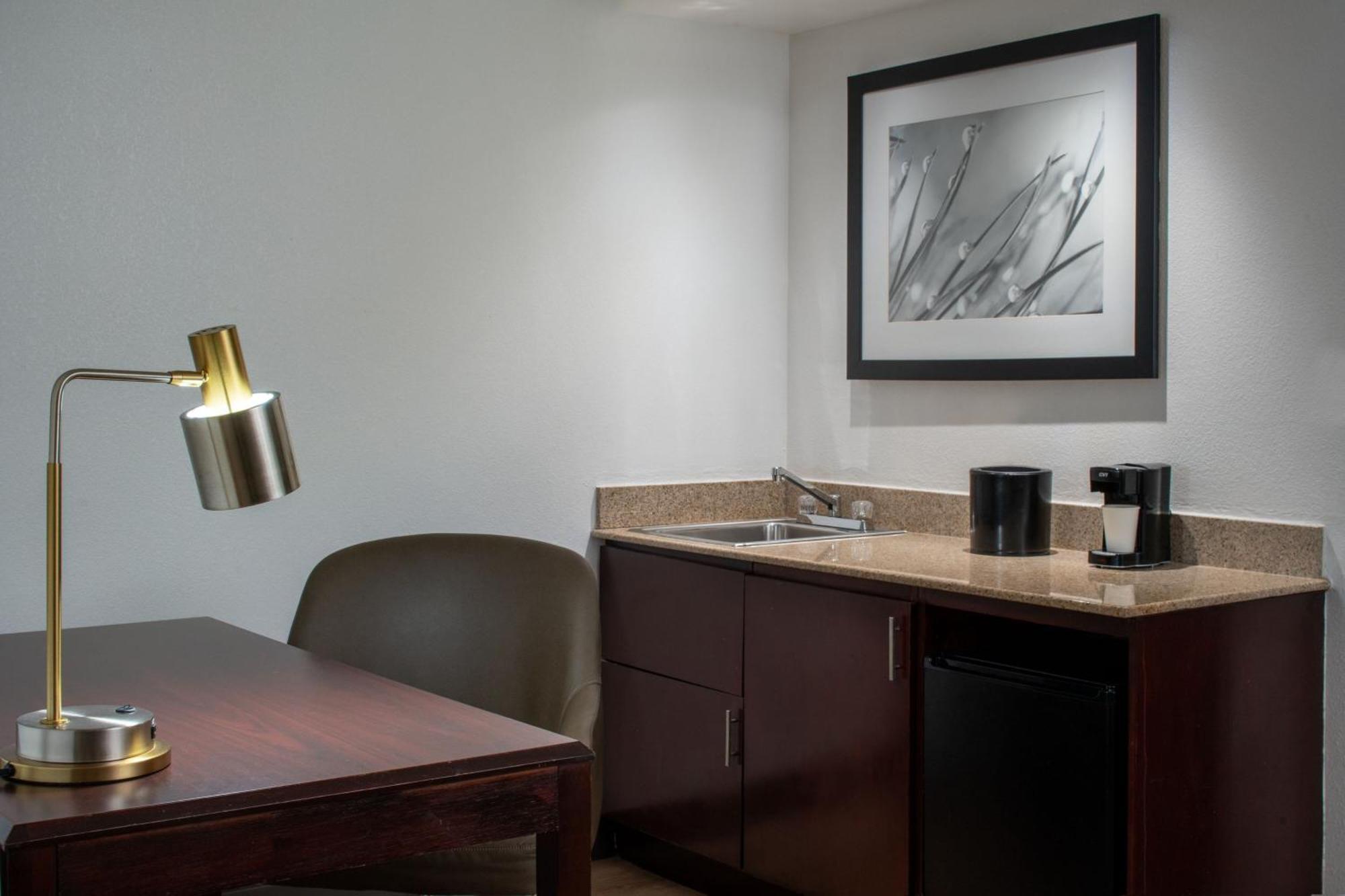 Springhill Suites Fort Lauderdale Airport Дания-Бич Экстерьер фото