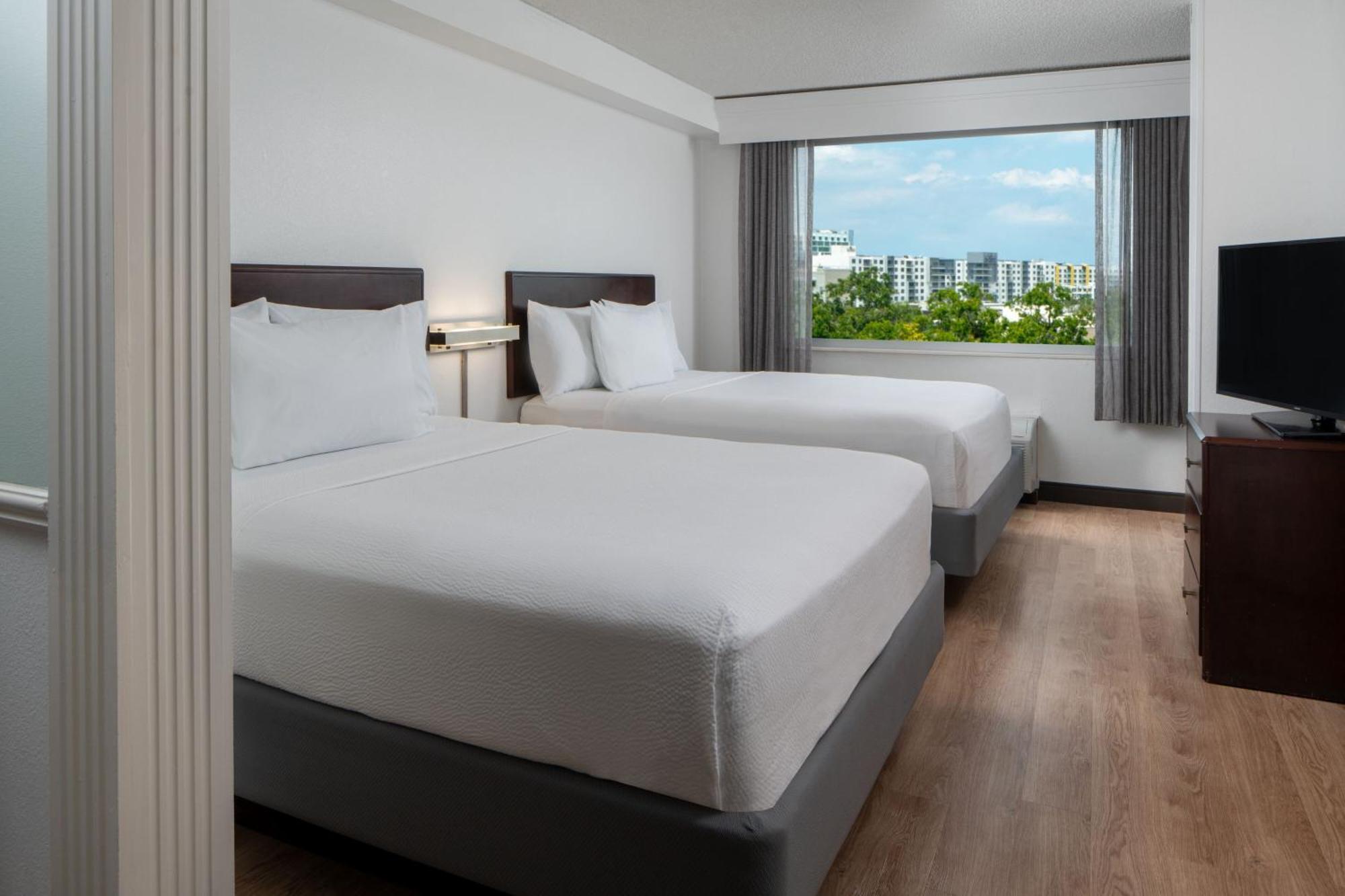 Springhill Suites Fort Lauderdale Airport Дания-Бич Экстерьер фото