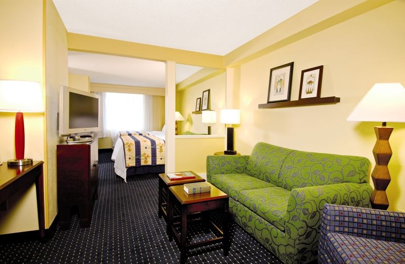 Springhill Suites Fort Lauderdale Airport Дания-Бич Экстерьер фото
