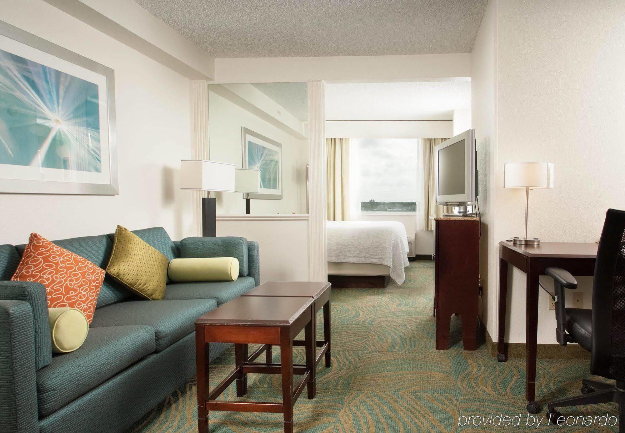 Springhill Suites Fort Lauderdale Airport Дания-Бич Экстерьер фото